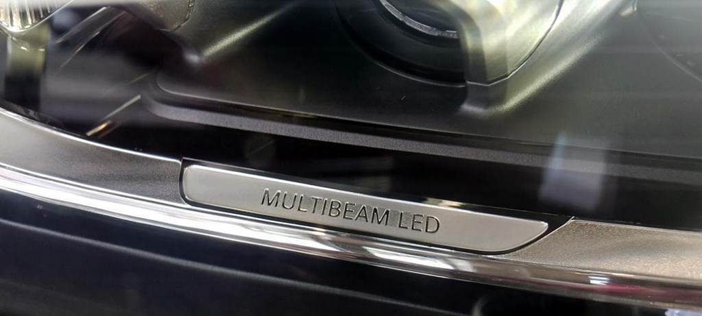 Foto 48 Mercedes GLA 200 d Progressive 