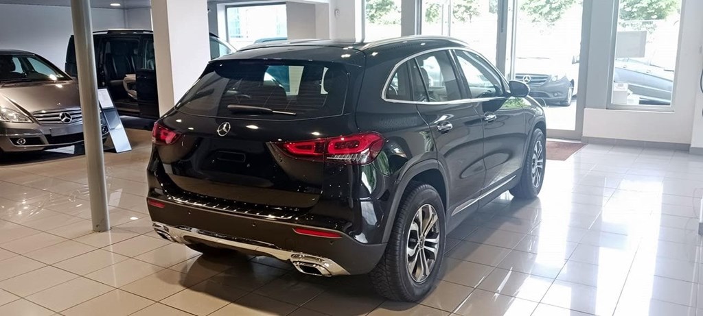 Foto 5 Mercedes GLA 200 d Progressive 