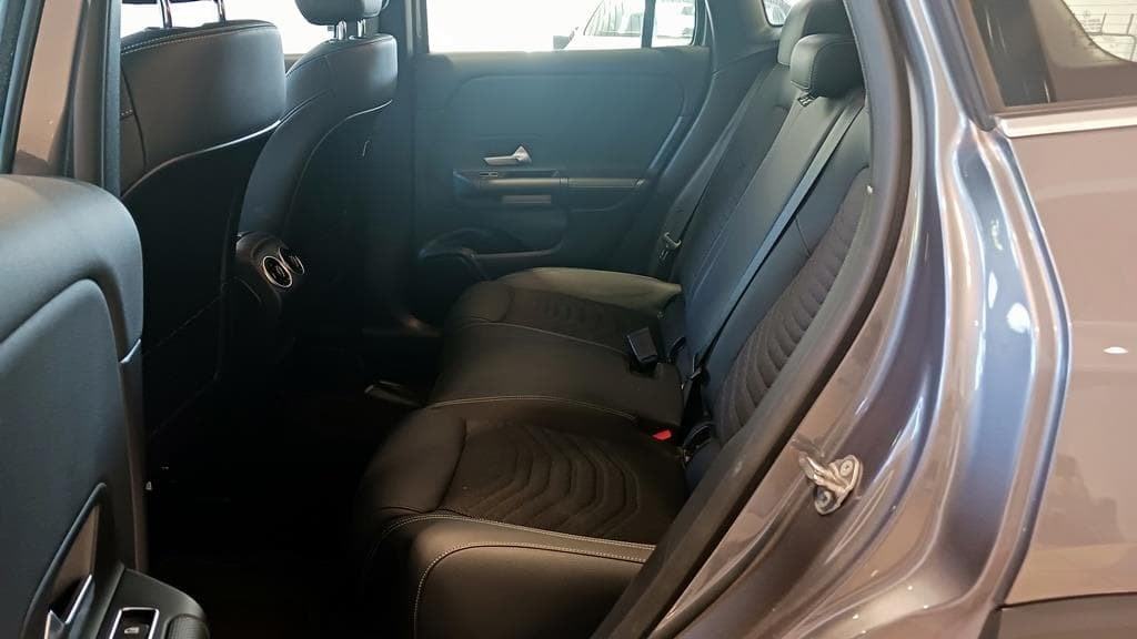 Foto 13 Mercedes GLA 200 d Style