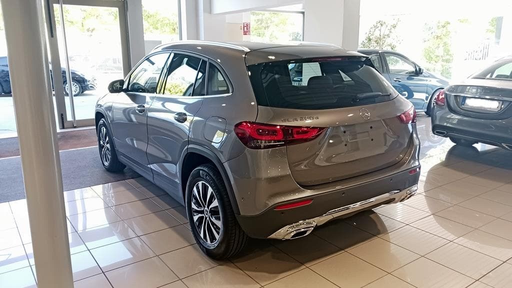 Foto 7 Mercedes GLA 200 d Style