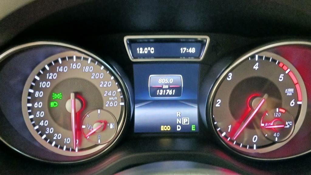 Foto 32 Mercedes GLA 220 CDI Urban Aut.