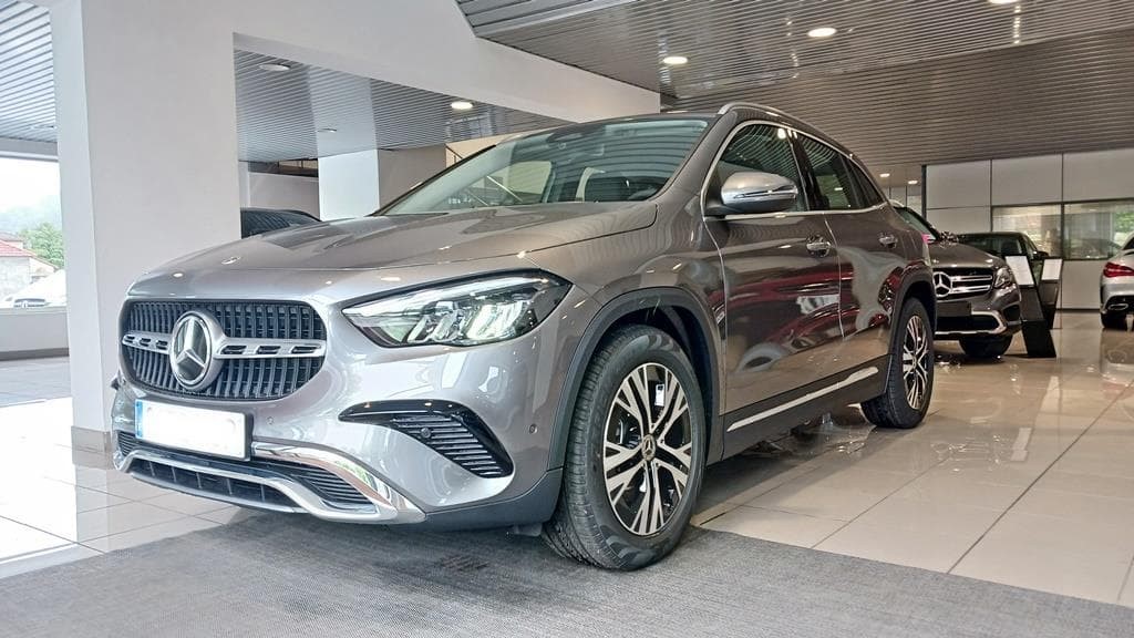 Foto 2 Mercedes GLA 220 d 4M Progressive Advanced Plus
