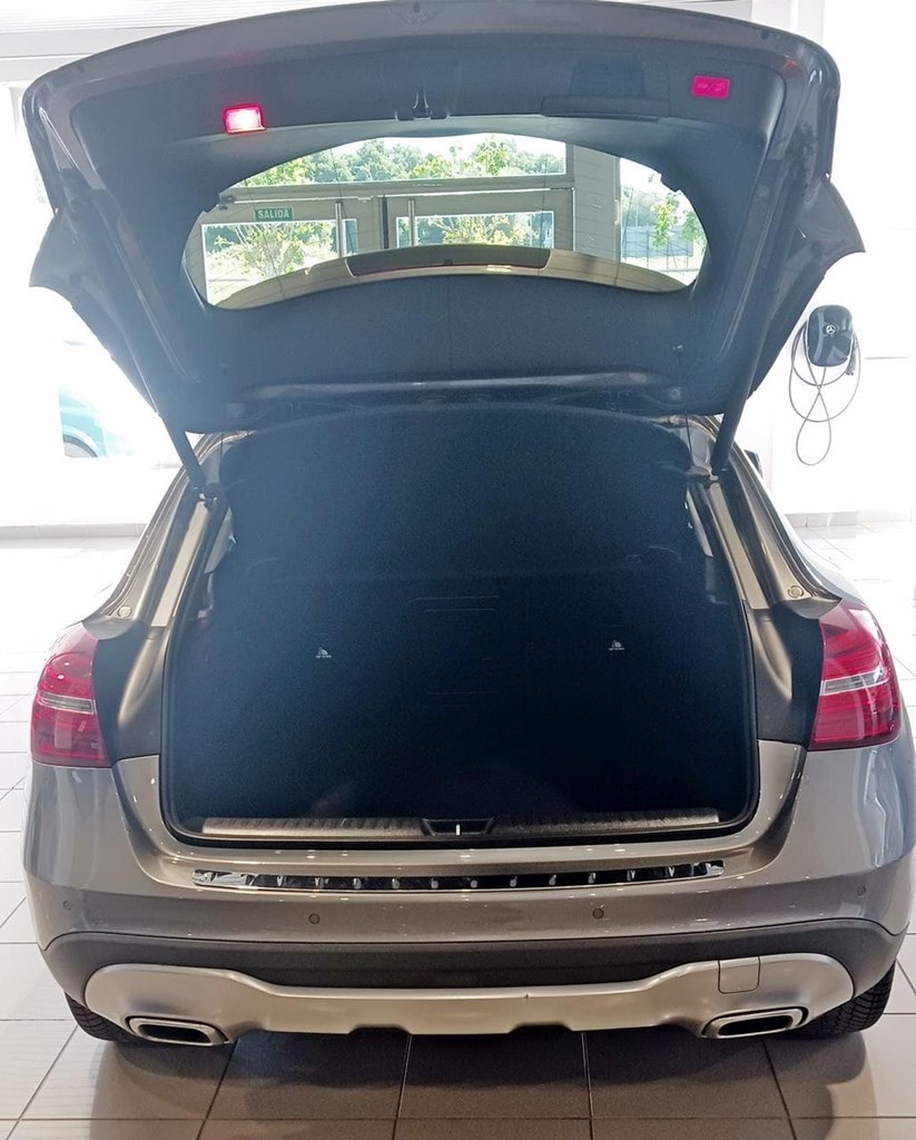 Foto 42 Mercedes GLA 220 d Urban 7G-DCT