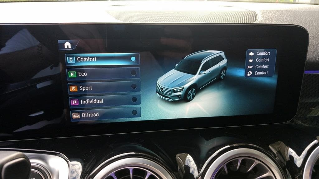 Foto 23 Mercedes GLB 200 d 4M AMG Line Advanced Plus