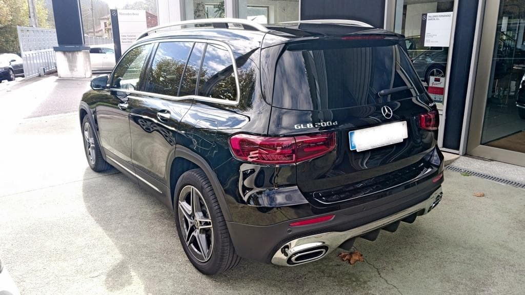 Foto 4 Mercedes GLB 200 d 4M AMG Line Advanced Plus