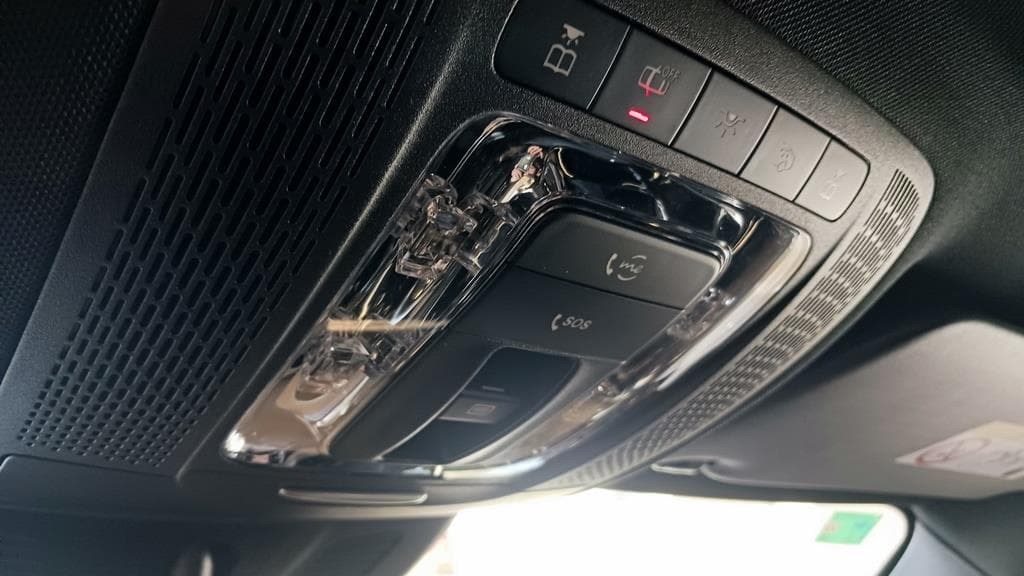 Foto 35 Mercedes GLB 200 d AMG 8G-DCT