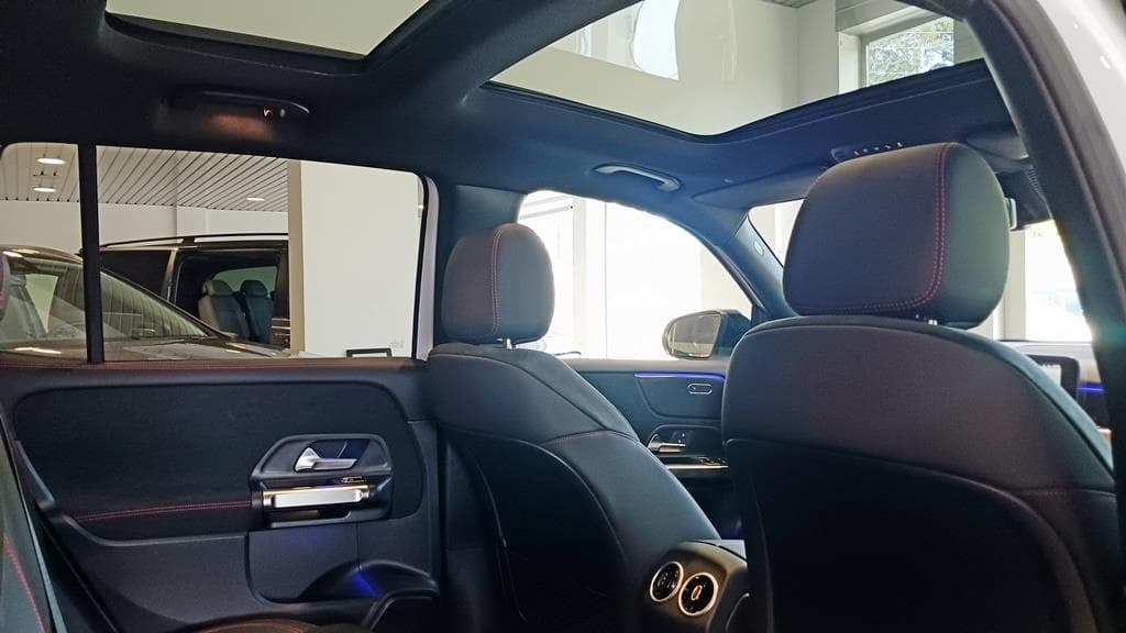 Foto 14 Mercedes GLB 200 d AMG Advanced Plus