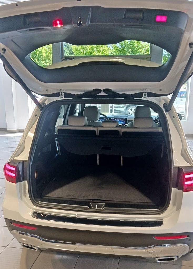 Foto 11 Mercedes GLB 200 d Progressive Line Advanced