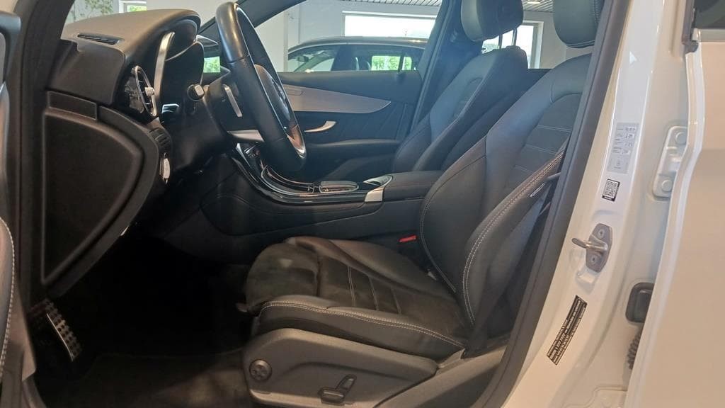 Foto 22 Mercedes GLC 220 d 4M Coupé AMG