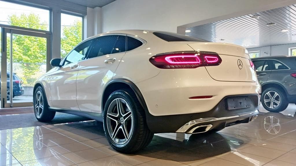 Foto 8 Mercedes GLC 220 d 4M Coupé AMG