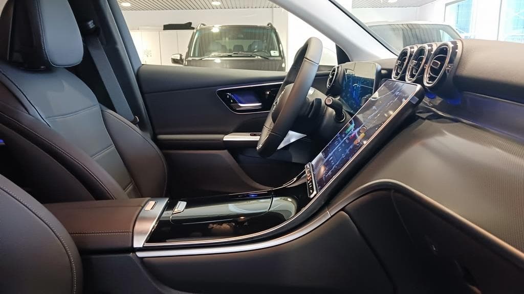 Foto 13 Mercedes GLC 220 d 4M Coupé AVANTGARDE Advanced 9G-TRONIC