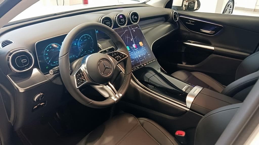 Foto 17 Mercedes GLC 220 d 4M Coupé AVANTGARDE Advanced 9G-TRONIC