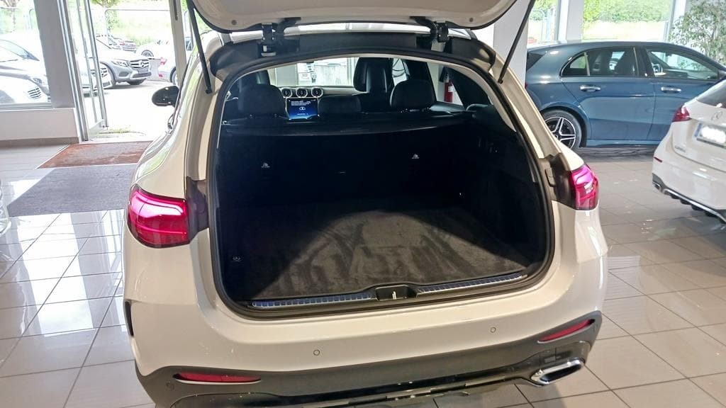 Foto 33 Mercedes GLC 220 d 4M SUV AMG Advanced Plus
