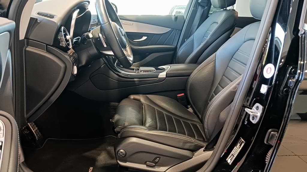 Foto 23 Mercedes GLC 220 d 4M SUV AMG