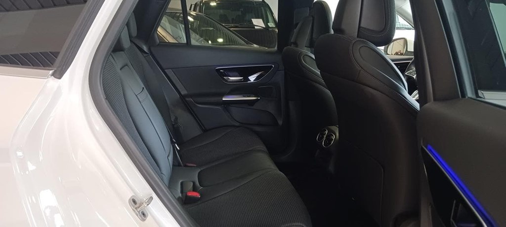 Foto 12 Mercedes GLC 220 d 4M SUV Avantgarde Advanced 9G-TRONIC