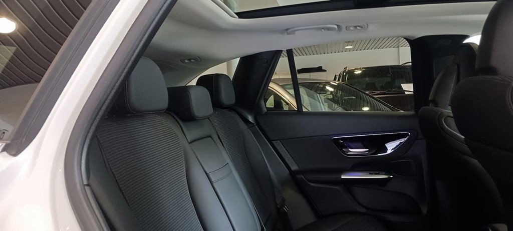 Foto 15 Mercedes GLC 220 d 4M SUV Avantgarde Advanced 9G-TRONIC