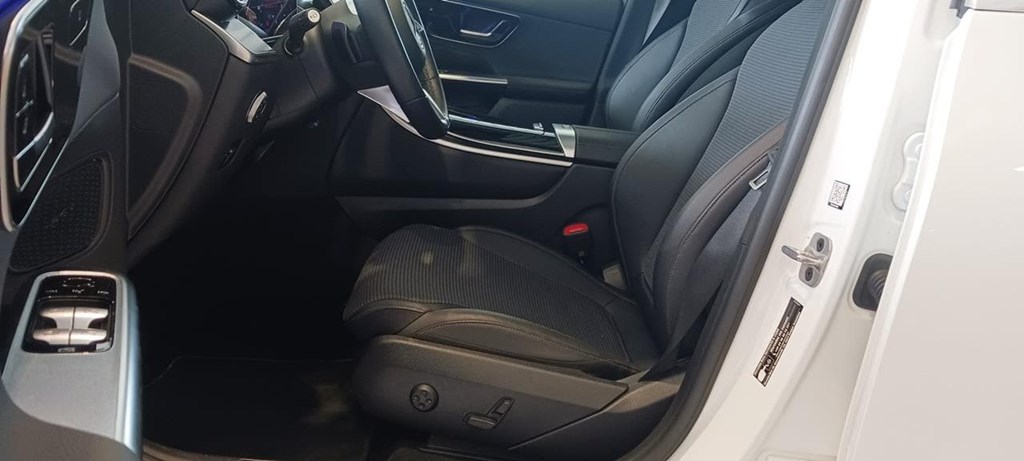 Foto 29 Mercedes GLC 220 d 4M SUV Avantgarde Advanced 9G-TRONIC
