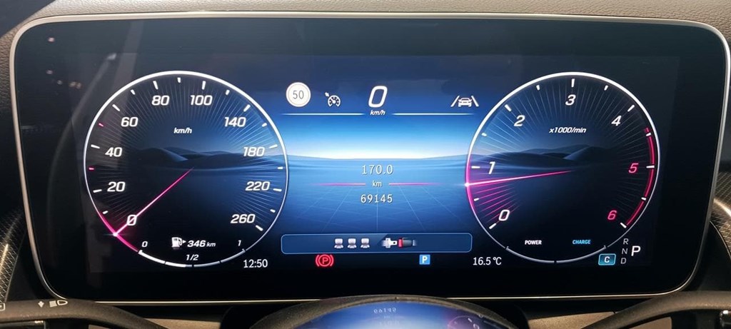 Foto 35 Mercedes GLC 220 d 4M SUV Avantgarde Advanced 9G-TRONIC