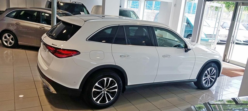 Foto 9 Mercedes GLC 220 d 4M SUV Avantgarde Advanced 9G-TRONIC