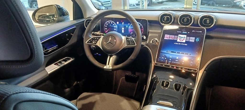 Foto 16 Mercedes GLC 220 d 4M SUV AVANTGARDE Advanced