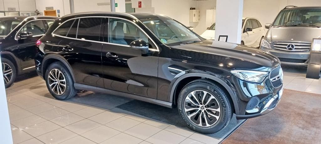 Foto 3 Mercedes GLC 220 d 4M SUV AVANTGARDE Advanced