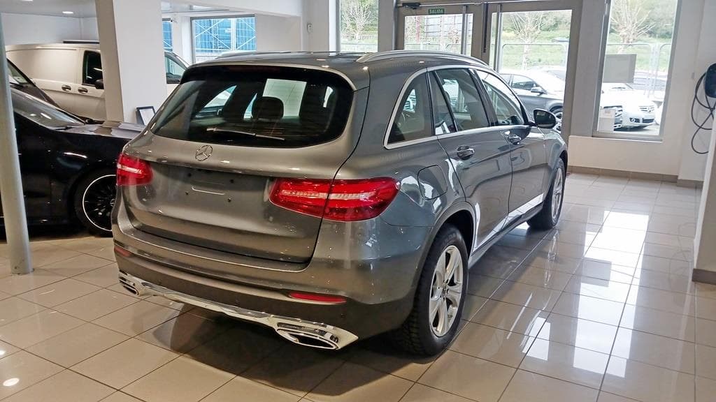 Foto 5 Mercedes GLC 220 d 4M SUV Exclusive/AMG 9G-TRONIC