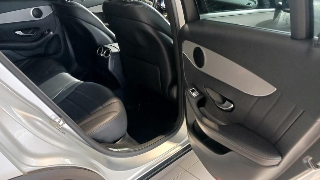 Foto 11 Mercedes GLC 220 d 4M SUV Exclusive/AMG int.