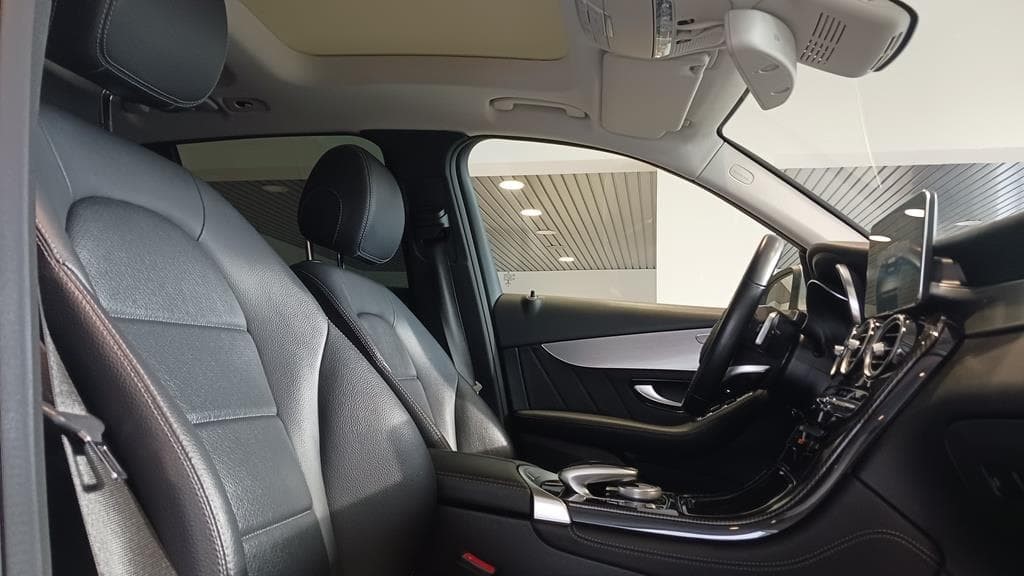 Foto 16 Mercedes GLC 220 d 4M SUV Exclusive/AMG int.