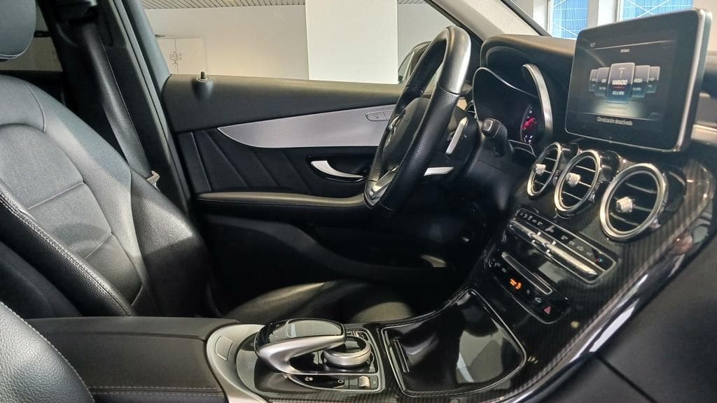 Foto 17 Mercedes GLC 220 d 4M SUV Exclusive/AMG int.
