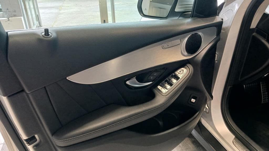 Foto 21 Mercedes GLC 220 d 4M SUV Exclusive/AMG int.