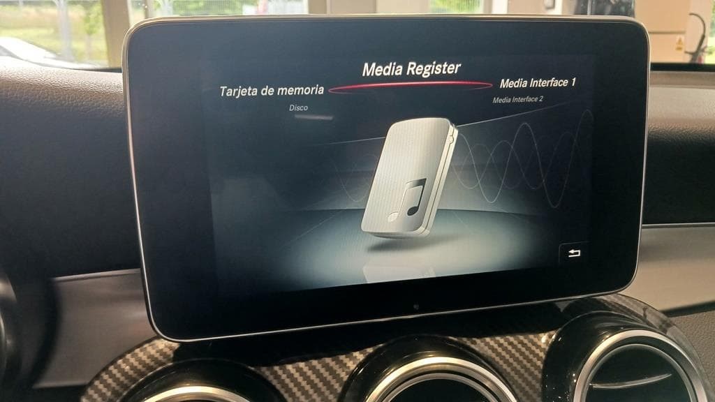 Foto 32 Mercedes GLC 220 d 4M SUV Exclusive/AMG int.