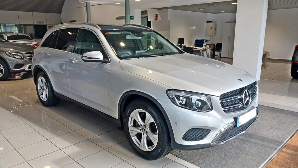 Foto 3 Mercedes GLC 220 d 4M SUV Exclusive/AMG int.