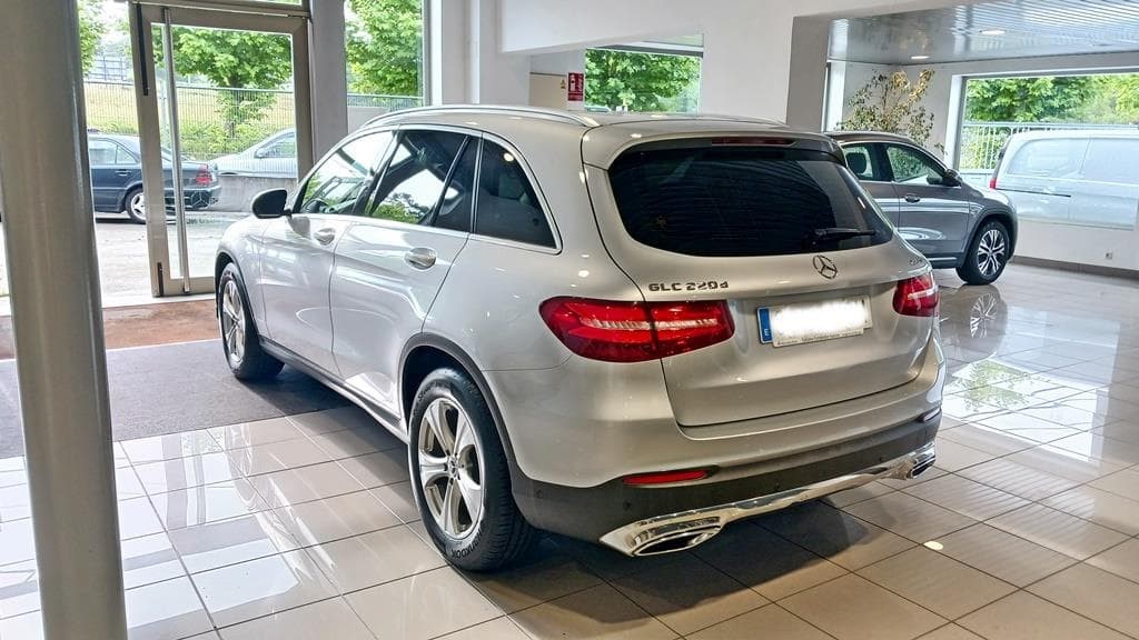 Foto 7 Mercedes GLC 220 d 4M SUV Exclusive/AMG int.