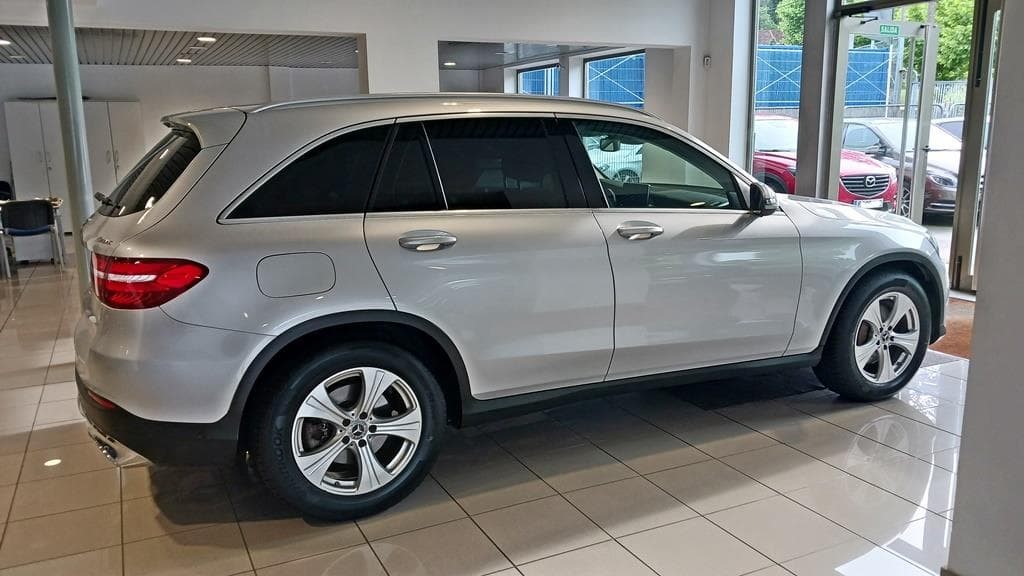 Foto 9 Mercedes GLC 220 d 4M SUV Exclusive/AMG int.