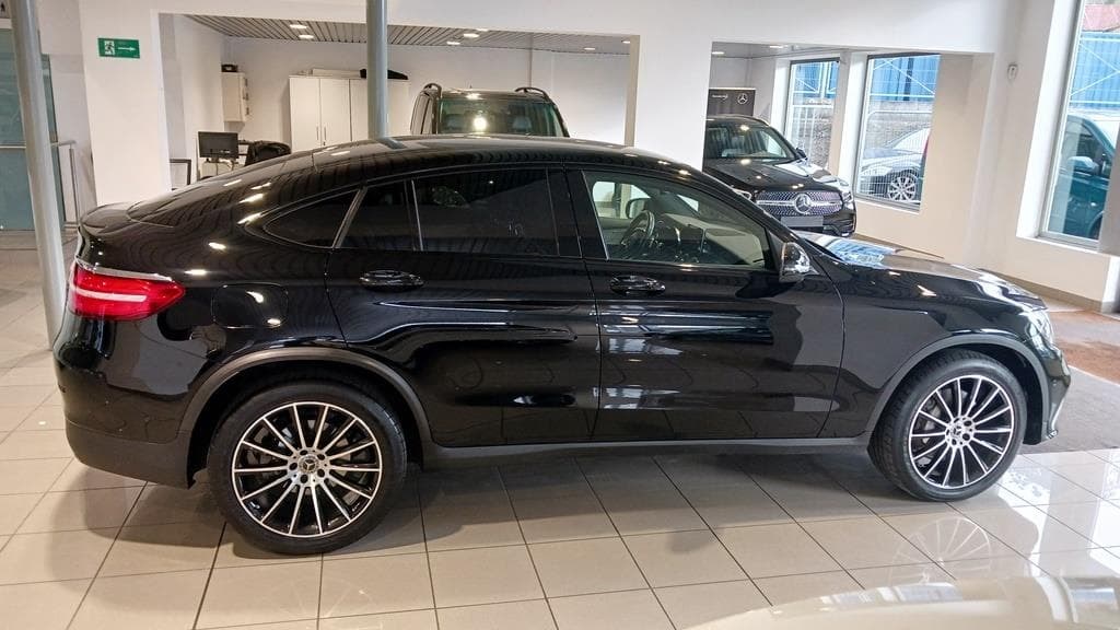 Foto 11 Mercedes GLC 250 d 4M Coupé AMG 9G-TRONIC