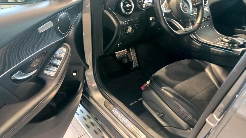 Foto 21 Mercedes GLC 250 d 4M Coupé AMG