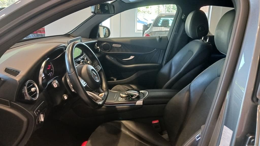 Foto 28 Mercedes GLC 250 d 4M Coupé AMG