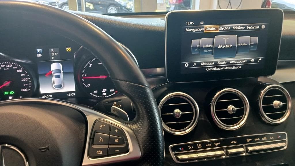 Foto 39 Mercedes GLC 250 d 4M Coupé AMG