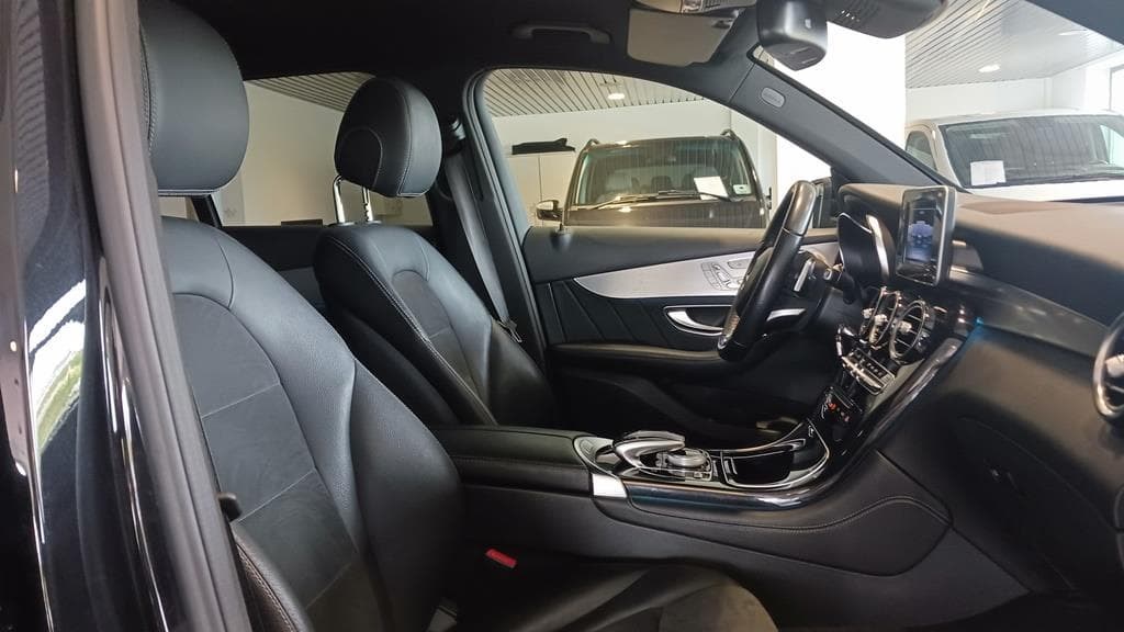 Foto 13 Mercedes GLC 250 d 4M SUV AMG 9G-TRONIC