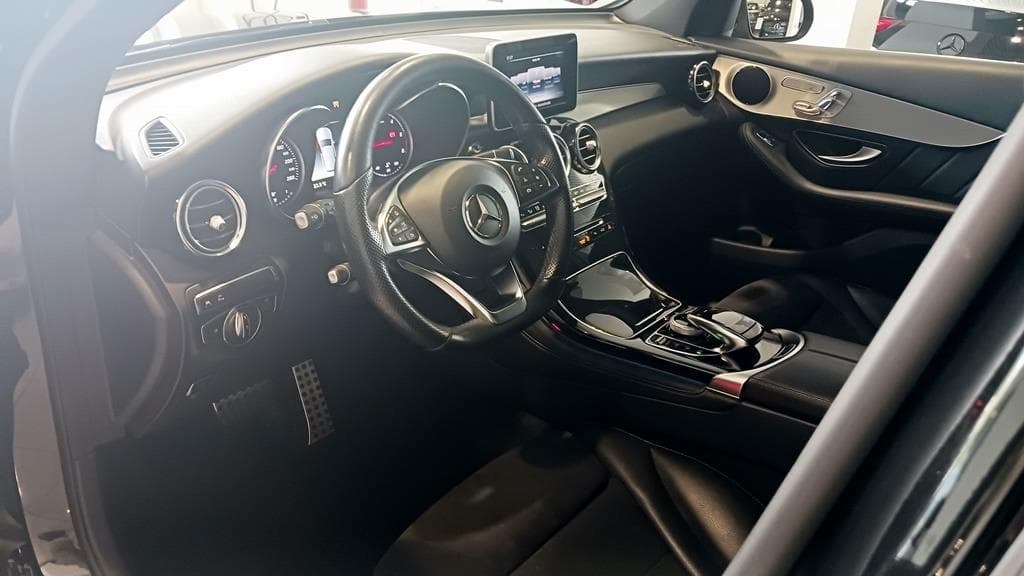 Foto 20 Mercedes GLC 250 d 4M SUV AMG 9G-TRONIC