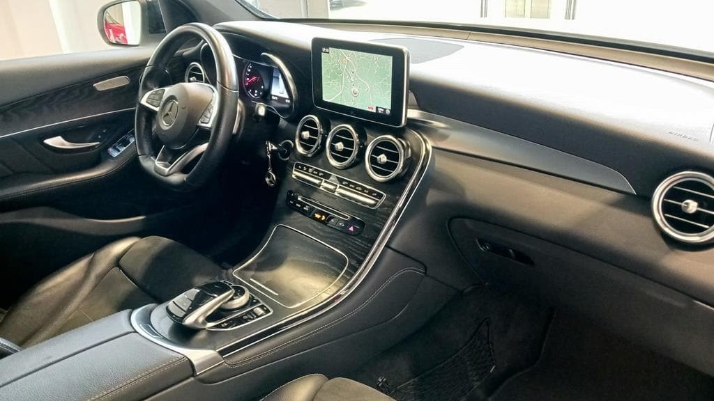 Foto 17 Mercedes GLC 250 d 4M SUV AMG Aut.