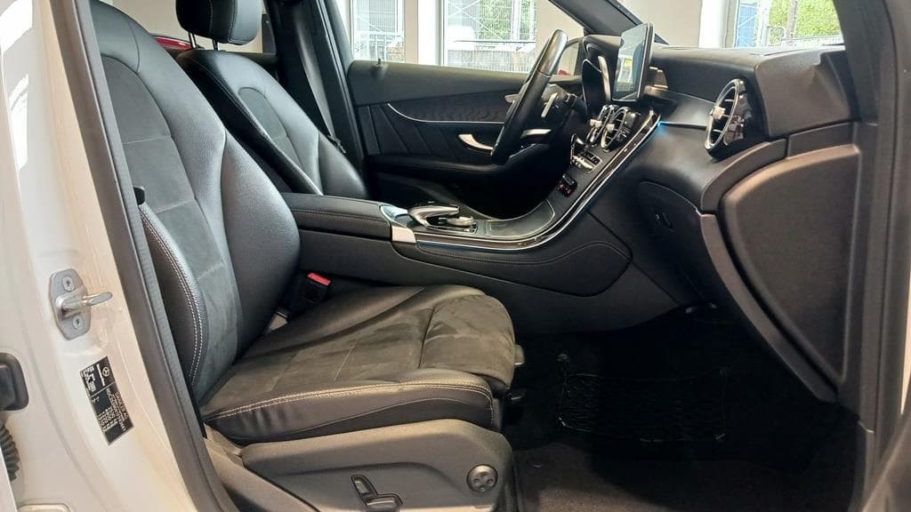 Foto 18 Mercedes GLC 250 d 4M SUV AMG Aut.
