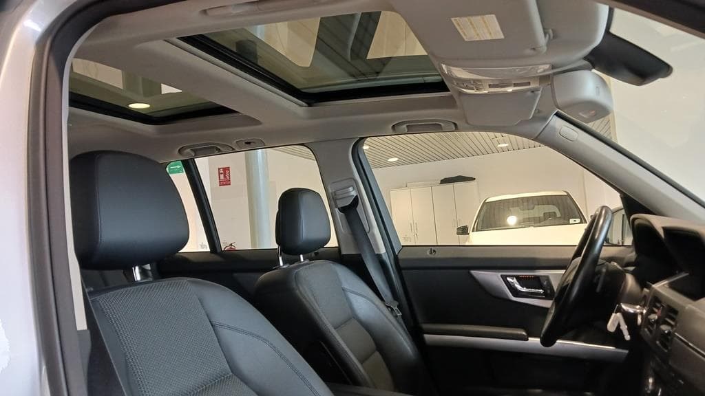 Foto 25 Mercedes GLK 220 CDI 4MATIC BE Aut.