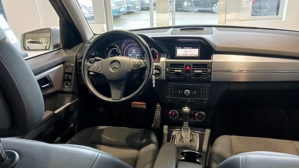 Foto 26 Mercedes GLK 220 CDI 4MATIC BE Aut.