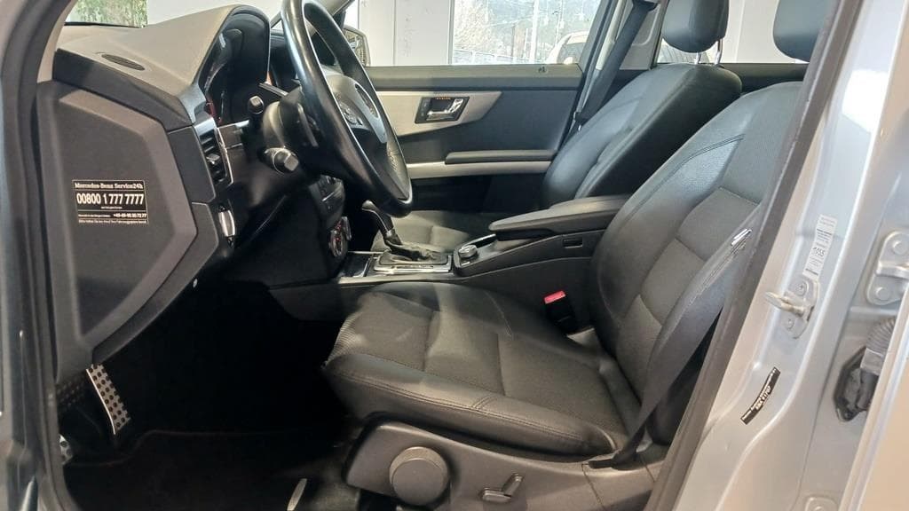 Foto 30 Mercedes GLK 220 CDI 4MATIC BE Aut.