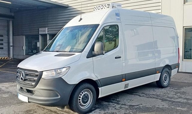 Mercedes Sprinter 311 CDI Furgón PRO Medio