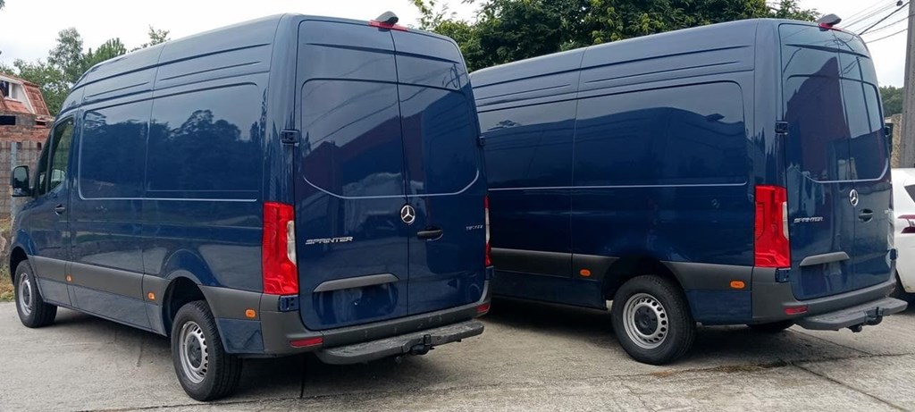Foto 2 Mercedes SPRINTER 315 CDI Furgón PRO Medio T.E.