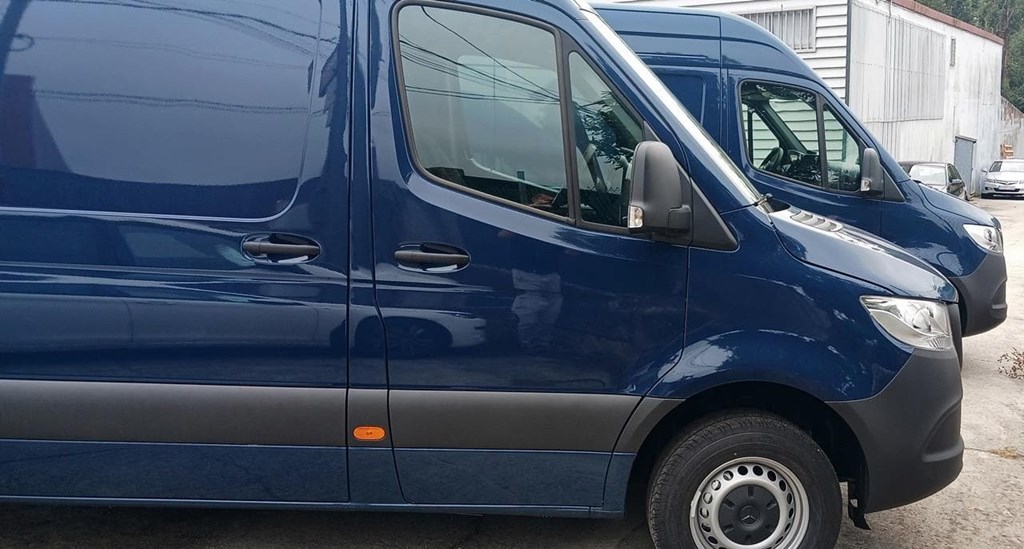 Foto 3 Mercedes SPRINTER 315 CDI Furgón PRO Medio T.E.