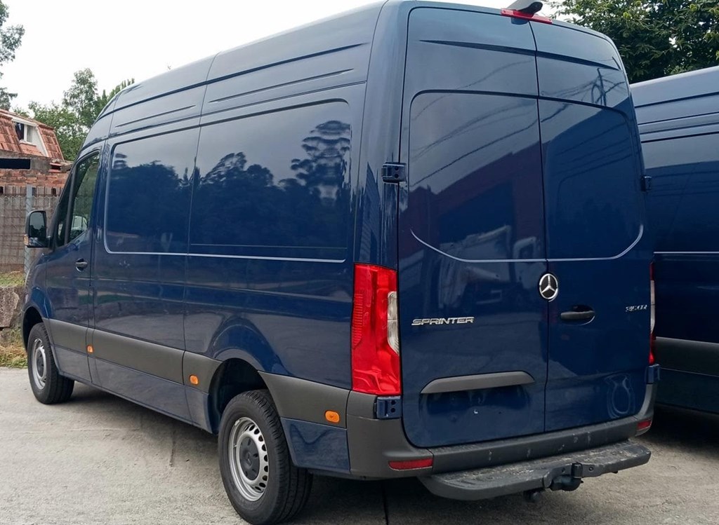 Foto 7 Mercedes SPRINTER 315 CDI Furgón PRO Medio T.E.