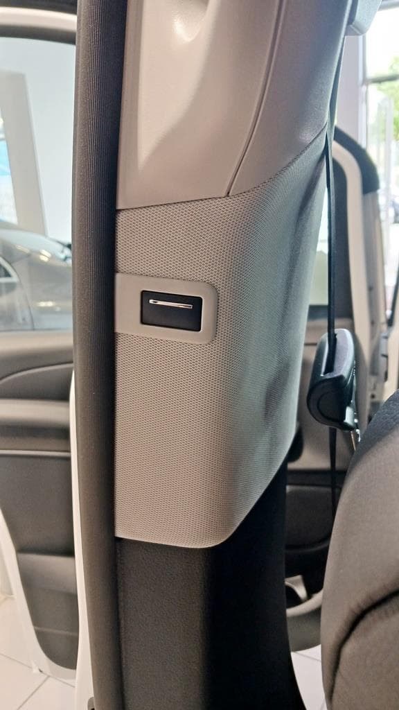 Foto 37 Mercedes V 250 d Avantgarde Extralargo